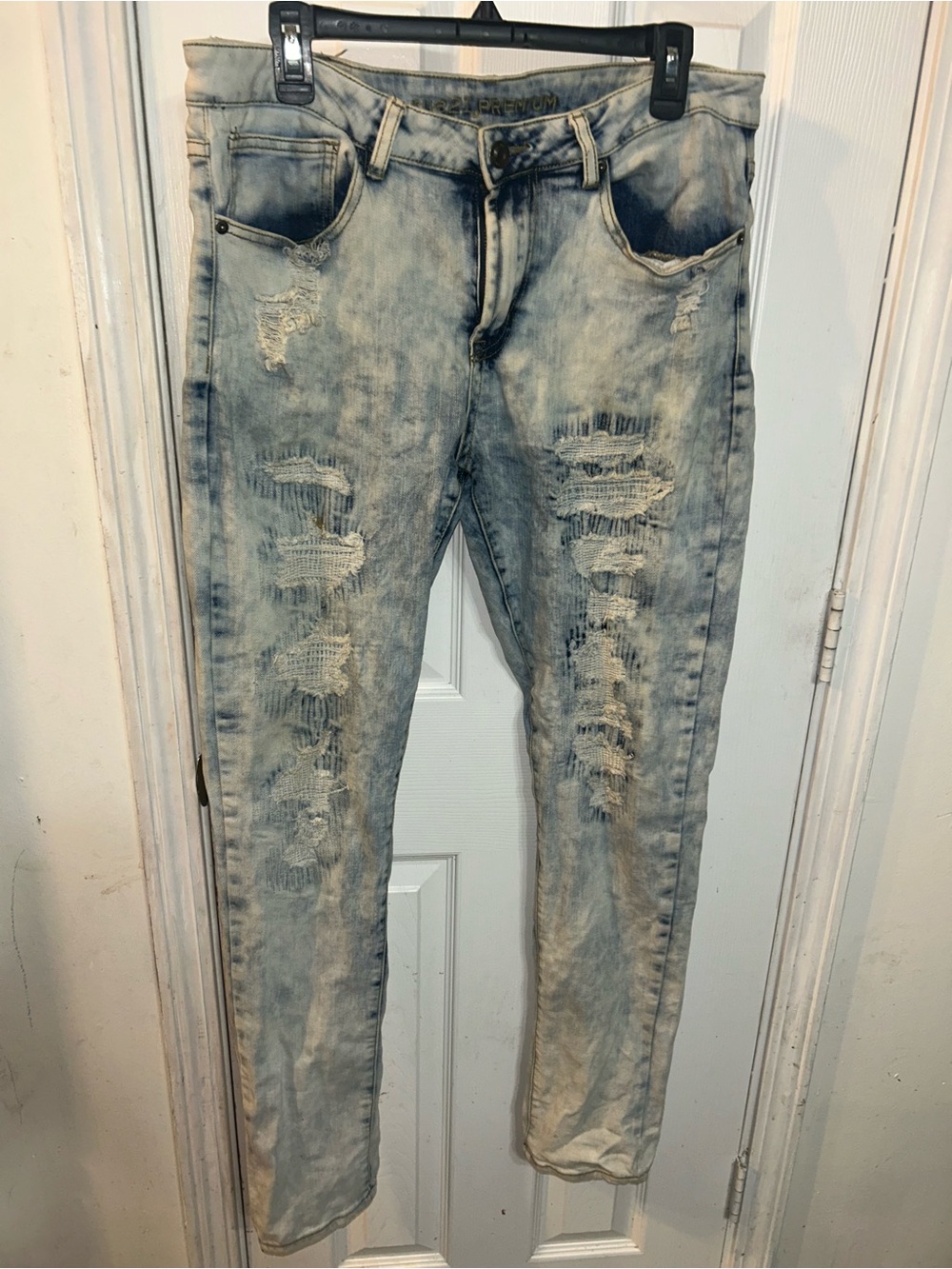 Rue21 Men's Light Blue Distressed Skinny Jeans